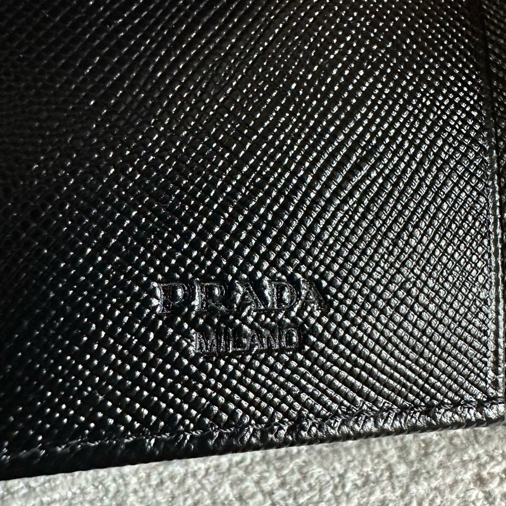 Prada Black Key & Card Holder - Picture 7 of 9